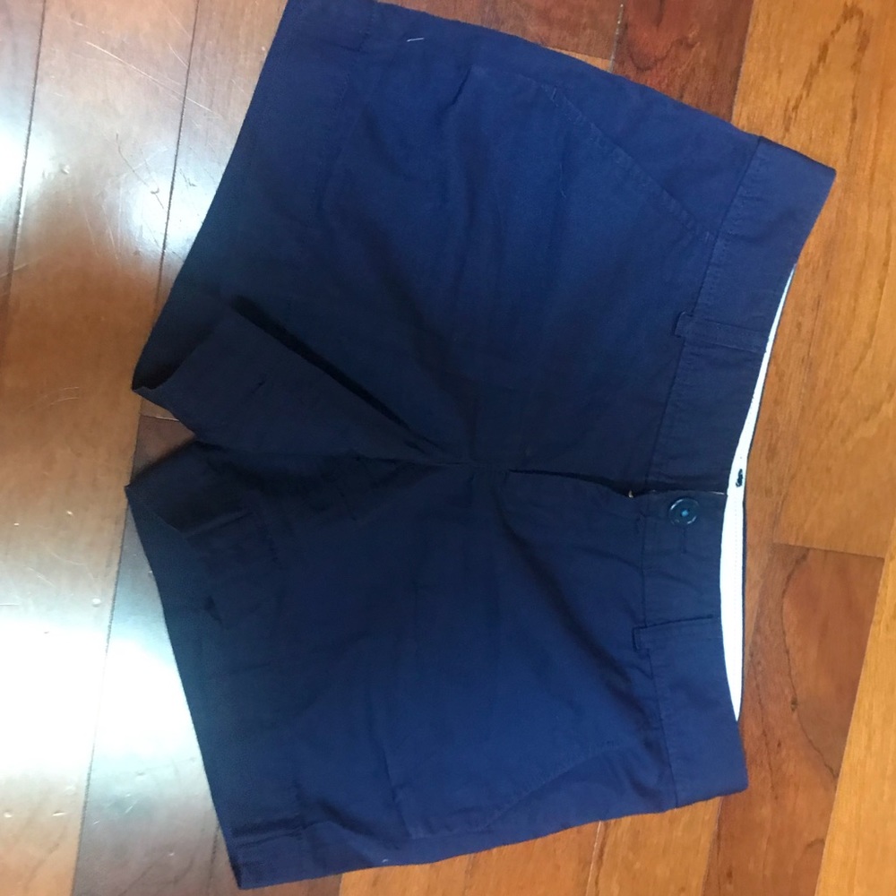 Lilly Pulitzer Size 2 Navy shorts EUC